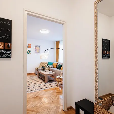 Apartment Sunbeam Cloud Old Town City View Renovated