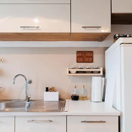 Sunny With Terrace & River View Old Town * ベオグラード