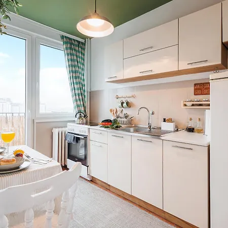 Sunny With Terrace & River View Old Town Belgrad